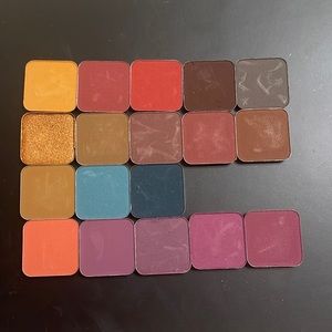 18 eyeshadow by makeup geek make your own palette